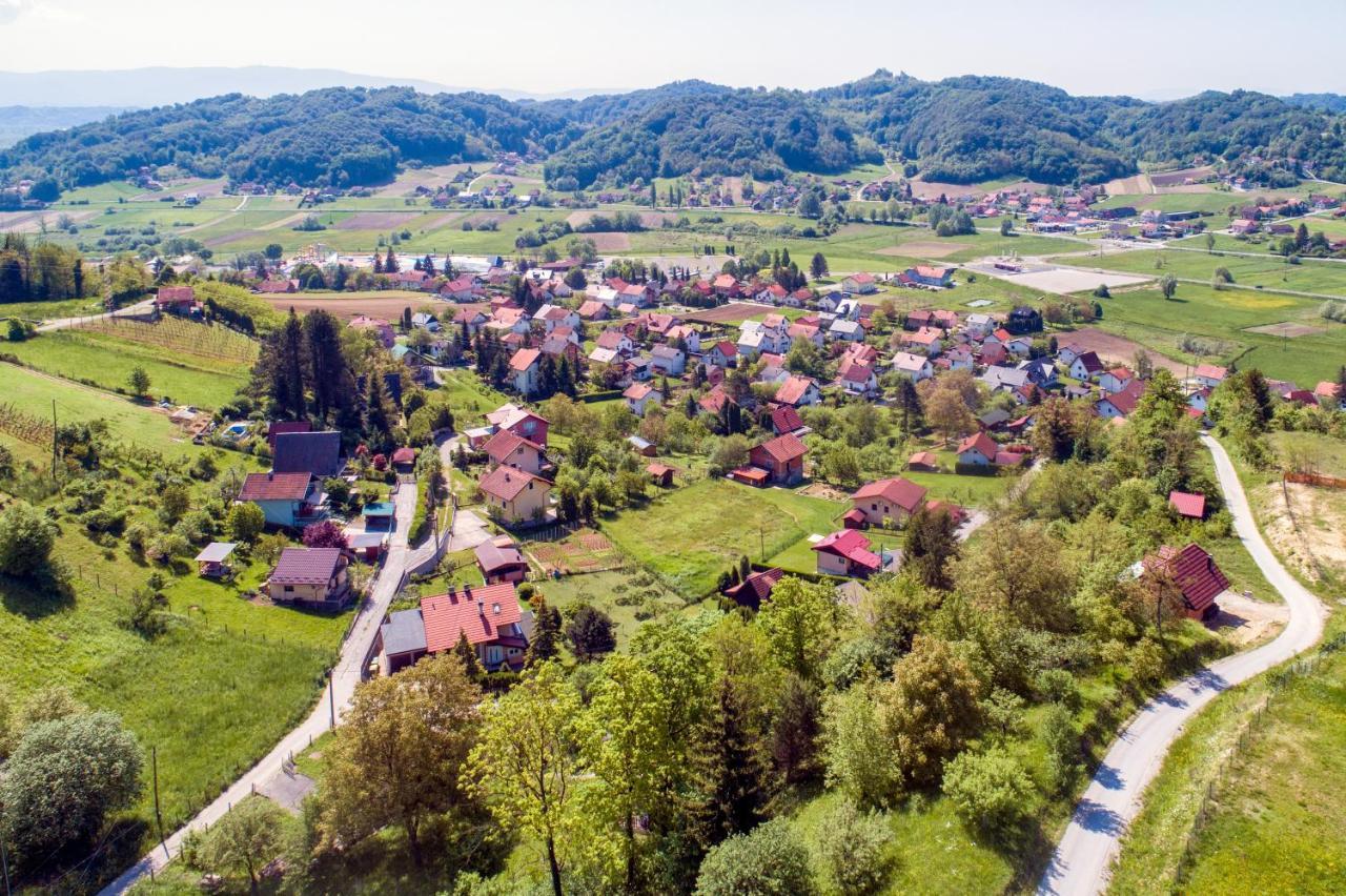 Holiday Home Fancita Тухелске Топлице Екстериор снимка